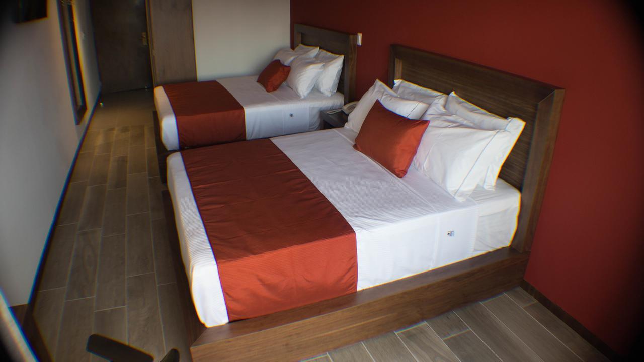 Terrass Hotel Zamora Zamora de Hidalgo Bagian luar foto